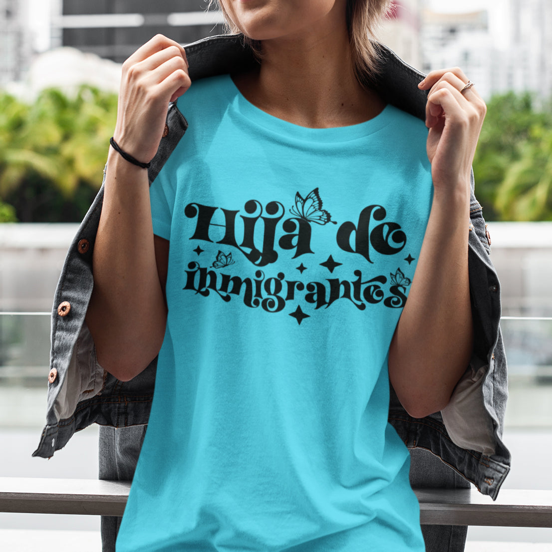 Hija De Inmigrantes T-Shirt